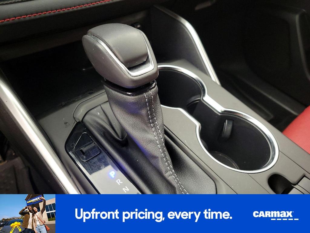 used 2022 Toyota Highlander car, priced at $34,998