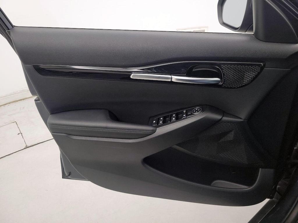 used 2025 Kia Seltos car, priced at $23,998