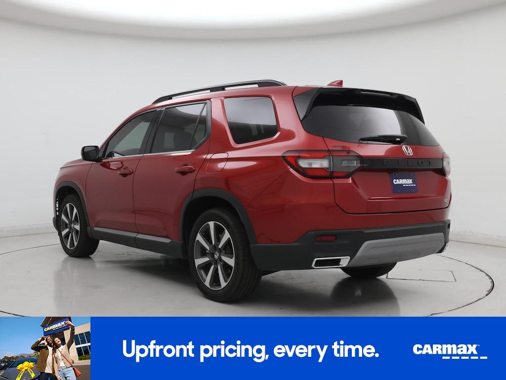 used 2025 Honda Pilot car, priced at $44,998