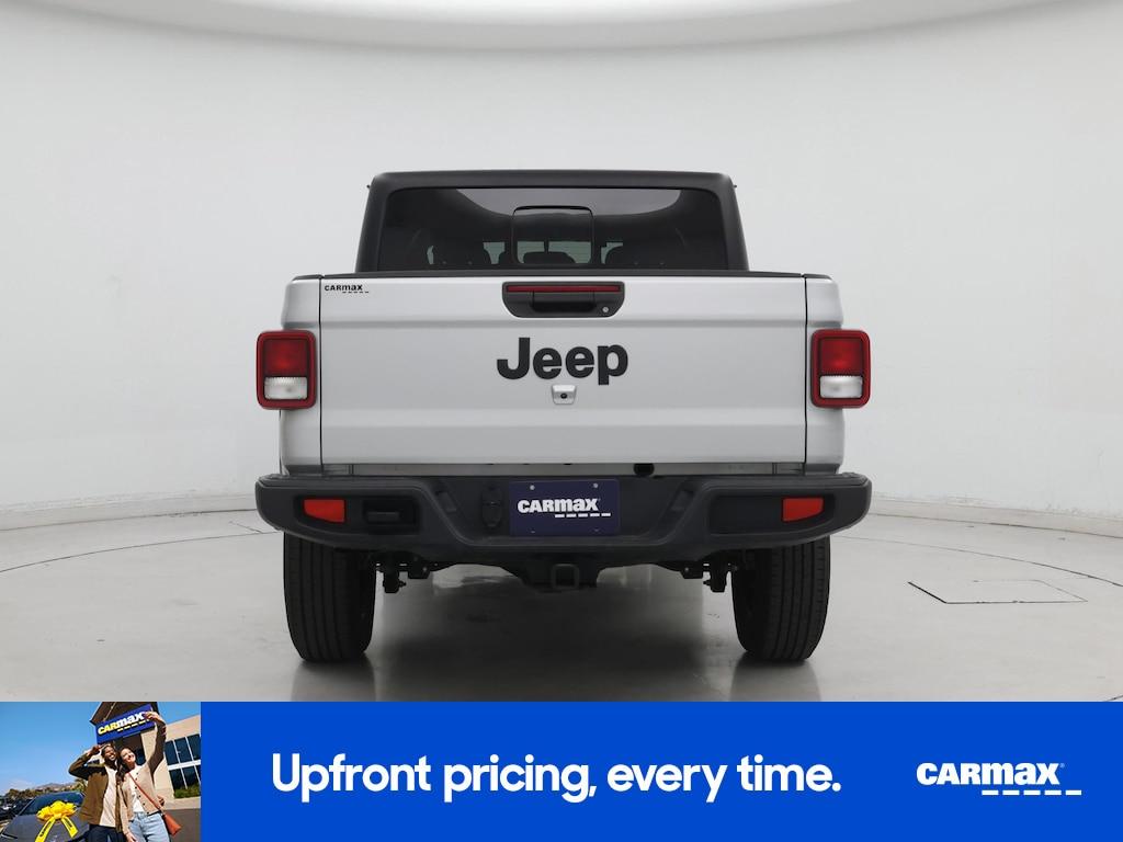 used 2022 Jeep Gladiator car, priced at $29,998