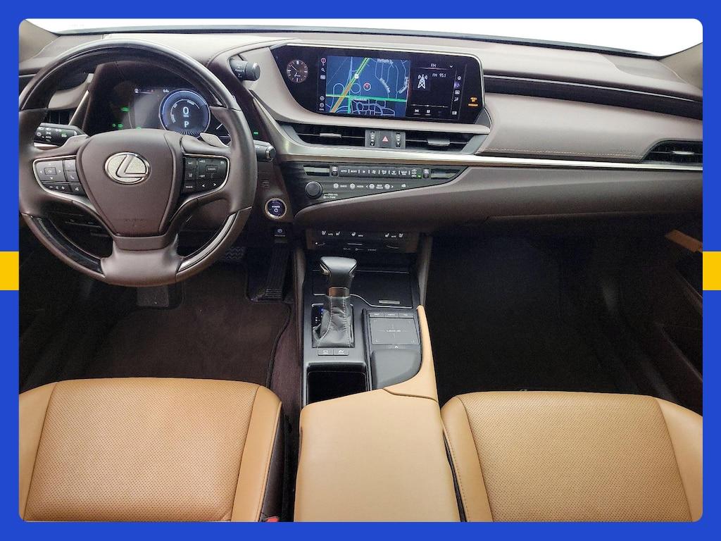 used 2020 Lexus ES 300h car, priced at $31,998