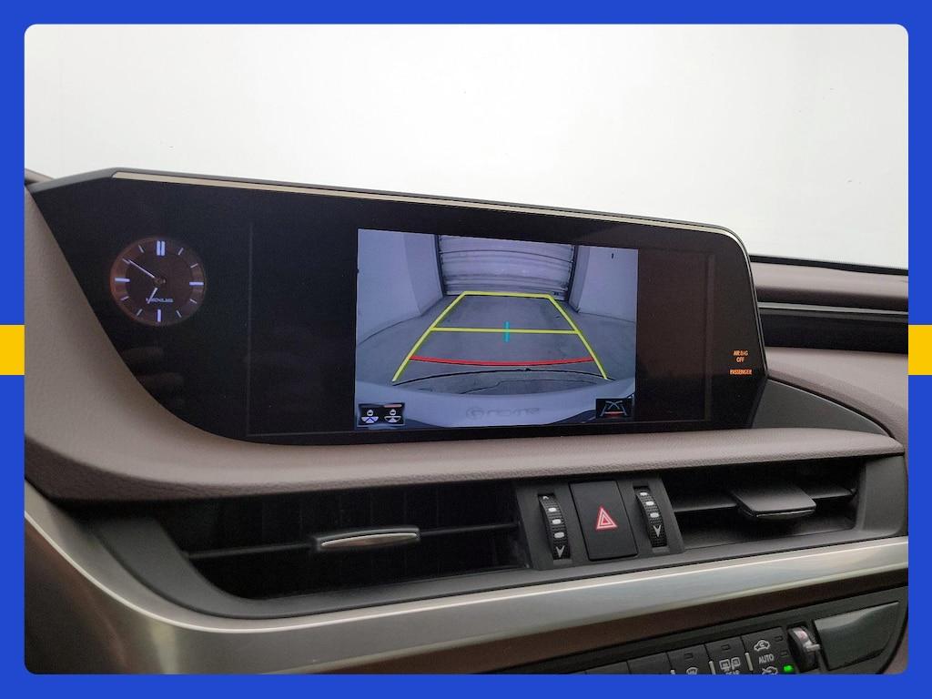 used 2020 Lexus ES 300h car, priced at $31,998
