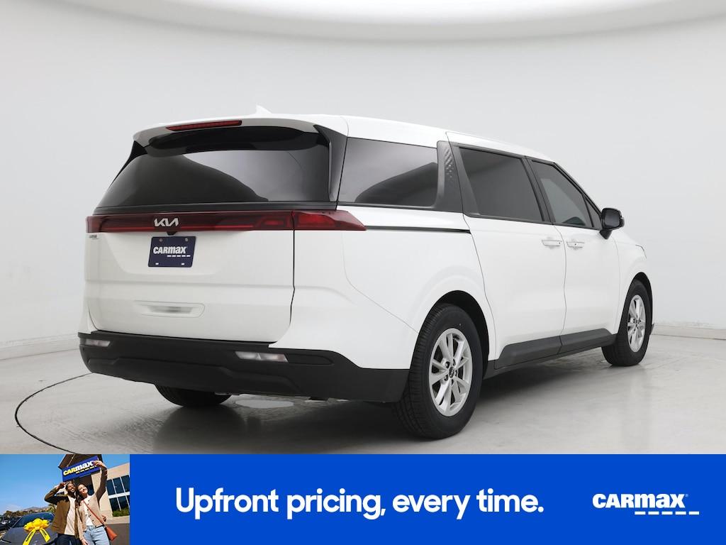 used 2024 Kia Carnival car, priced at $31,998