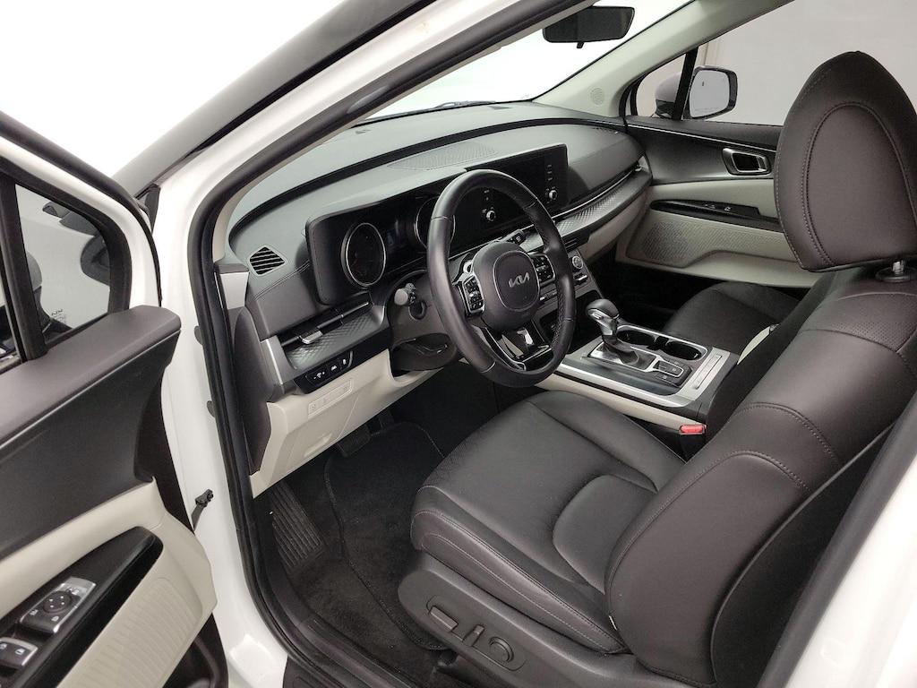 used 2024 Kia Carnival car, priced at $31,998