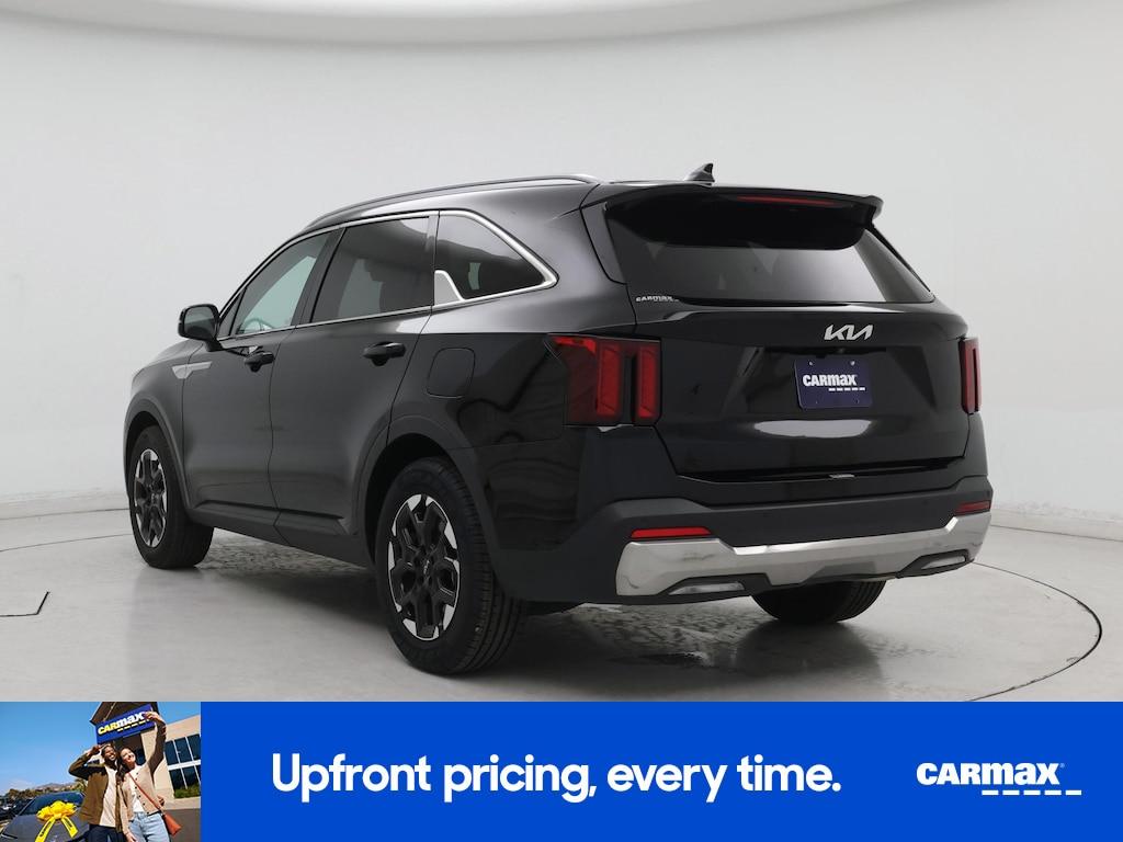 used 2024 Kia Sorento car, priced at $28,998