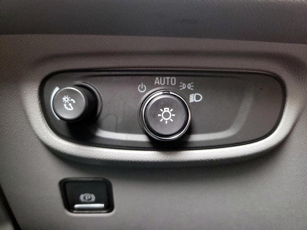 used 2020 GMC Terrain car, priced at $20,998