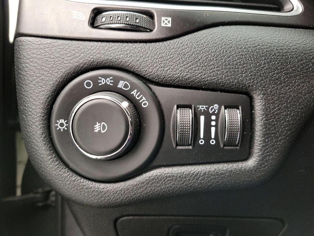 used 2020 Jeep Cherokee car, priced at $22,998