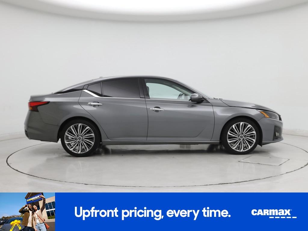 used 2023 Nissan Altima car, priced at $22,998