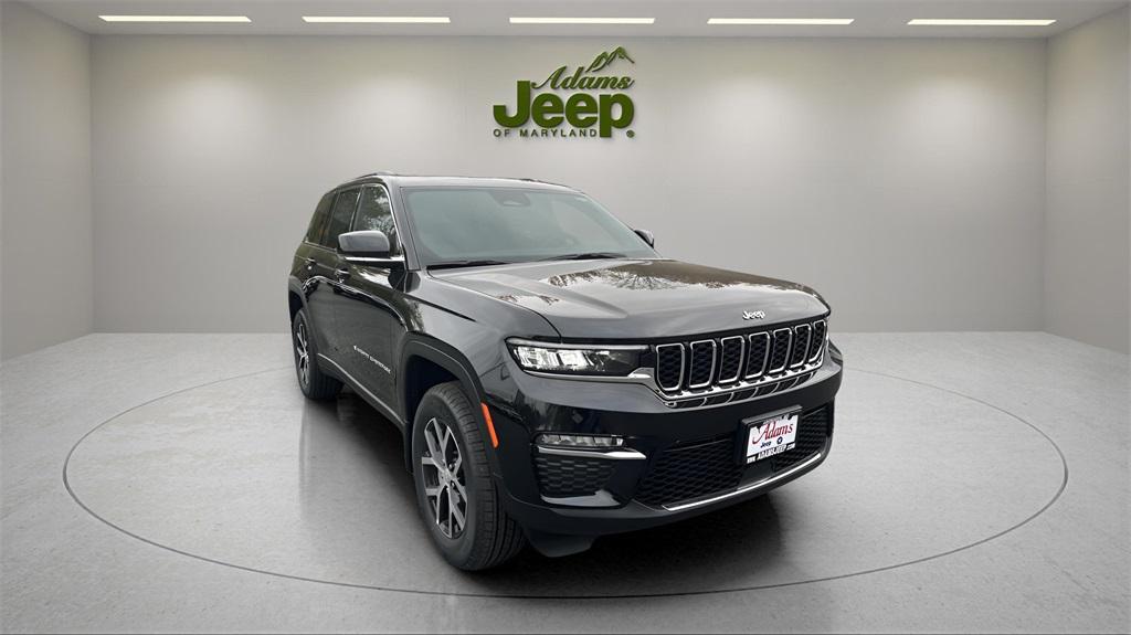 new 2025 Jeep Grand Cherokee car, priced at $38,415