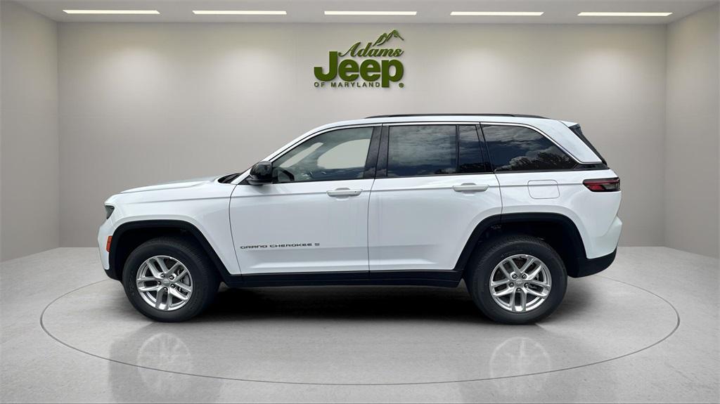 new 2025 Jeep Grand Cherokee car, priced at $32,590