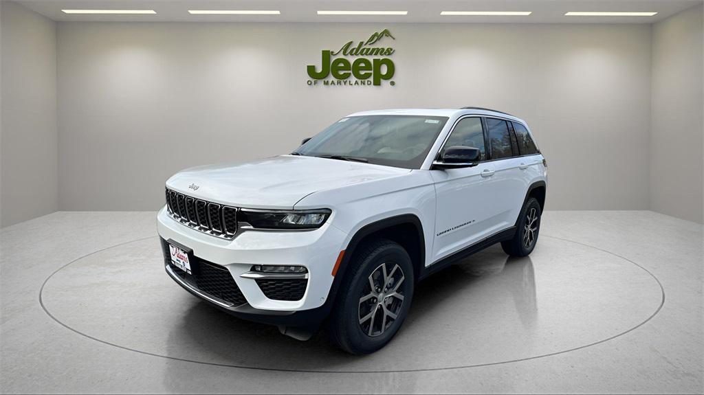 new 2025 Jeep Grand Cherokee car, priced at $42,617