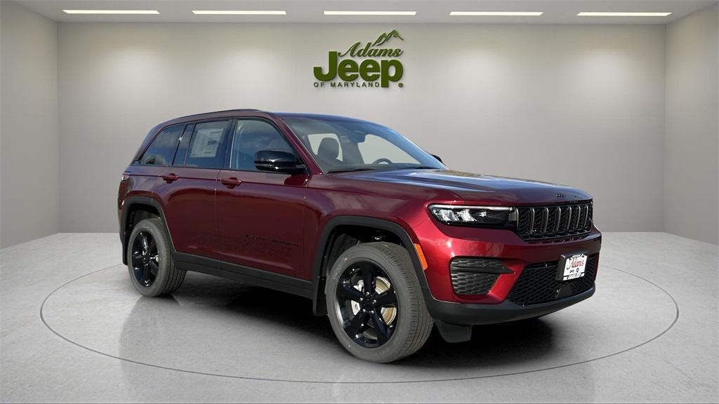 new 2025 Jeep Grand Cherokee car, priced at $37,555