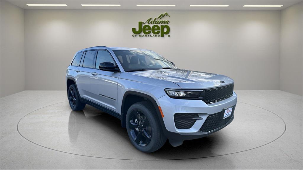 new 2025 Jeep Grand Cherokee car, priced at $35,922