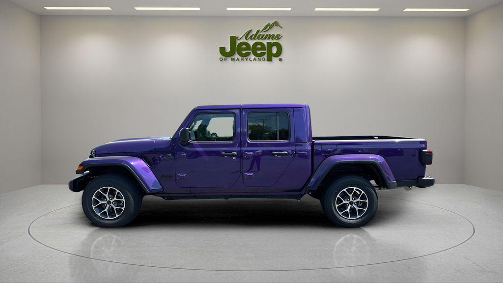 new 2026 Jeep Gladiator car, priced at $51,735