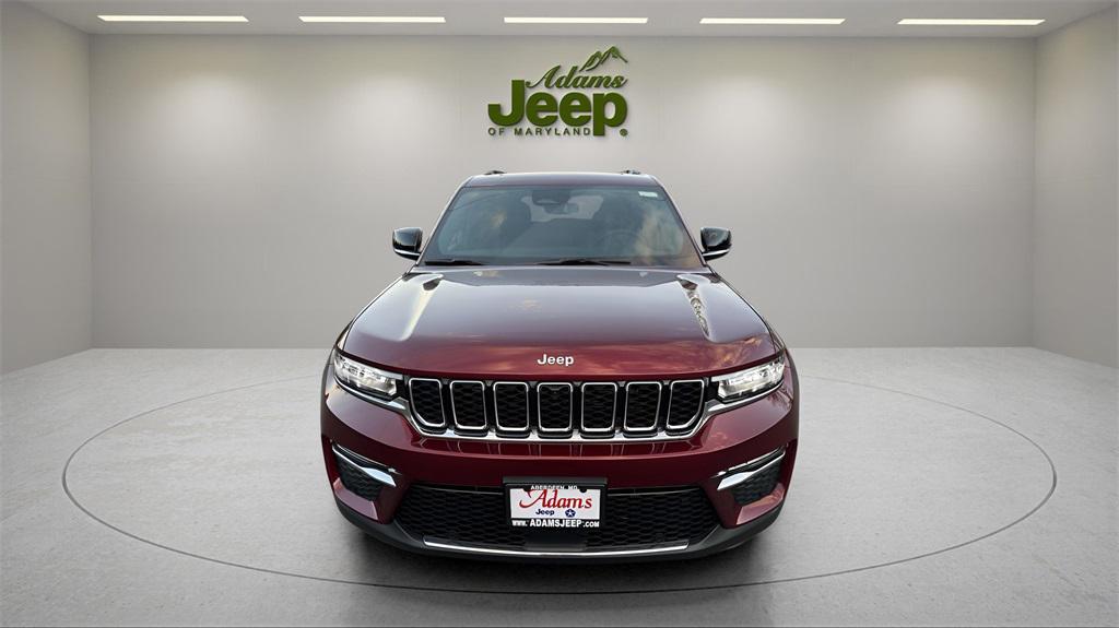 new 2025 Jeep Grand Cherokee car, priced at $39,960