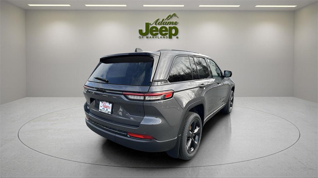 new 2025 Jeep Grand Cherokee car, priced at $35,922