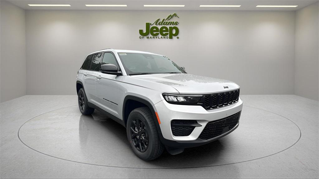 new 2025 Jeep Grand Cherokee car, priced at $35,485