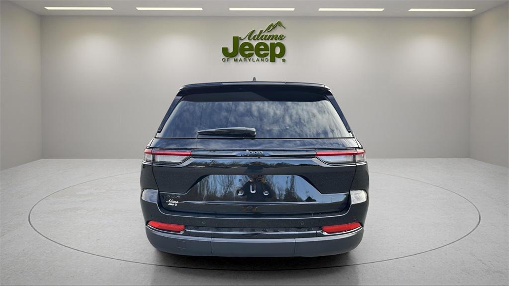 new 2025 Jeep Grand Cherokee car, priced at $38,555