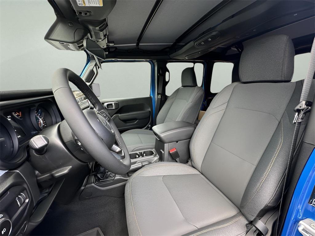 new 2025 Jeep Wrangler car, priced at $35,406
