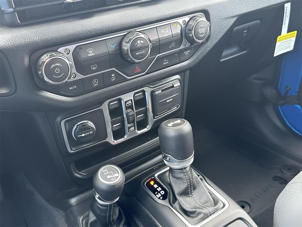 new 2025 Jeep Wrangler car, priced at $35,406