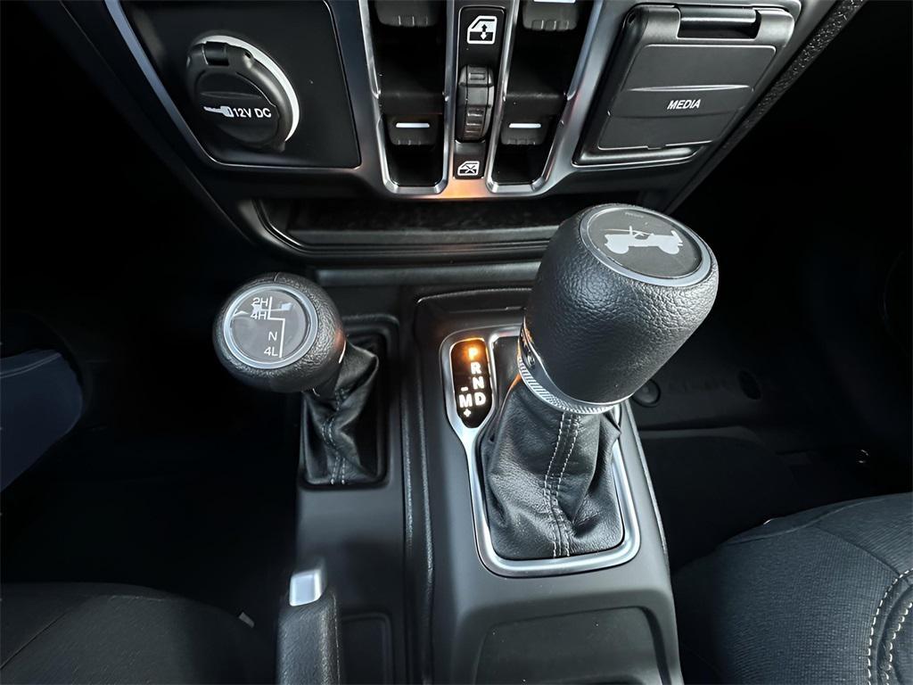 new 2025 Jeep Wrangler car, priced at $43,145