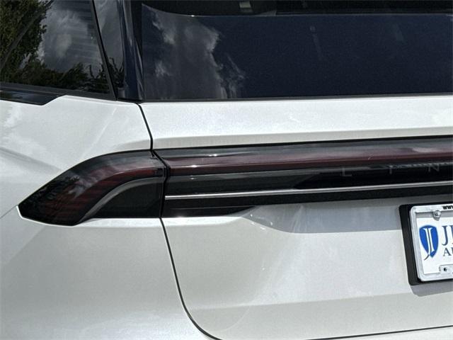 new 2025 Lincoln Nautilus car, priced at $61,785