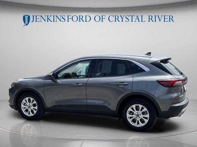used 2023 Ford Escape car, priced at $25,522