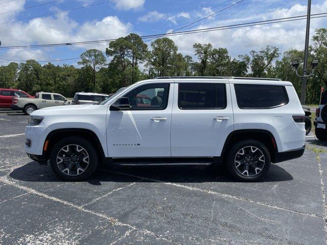 2023 Bright White Clearcoat Jeep Wagoneer