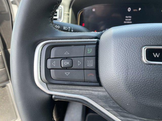 2023 Bright White Clearcoat Jeep Wagoneer