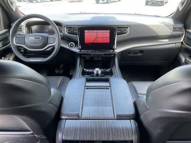 2023 Bright White Clearcoat Jeep Wagoneer