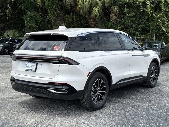 new 2025 Lincoln Nautilus car, priced at $58,285
