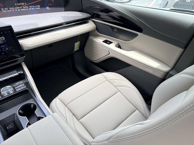 new 2025 Lincoln Nautilus car, priced at $58,285