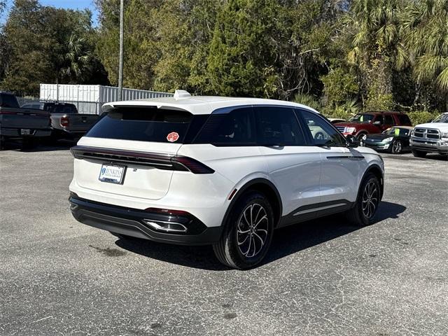 new 2026 Lincoln Nautilus car, priced at $59,258