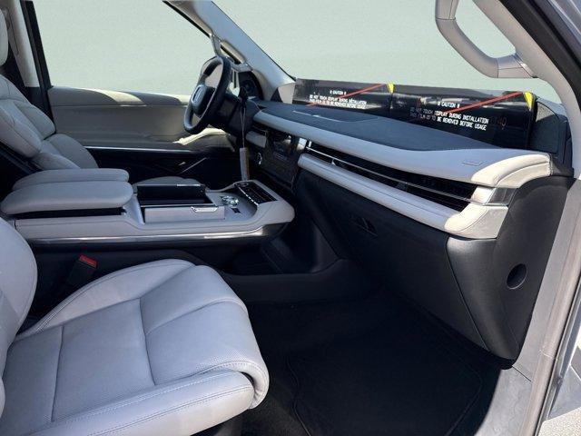 new 2026 Lincoln Navigator L car, priced at $114,872