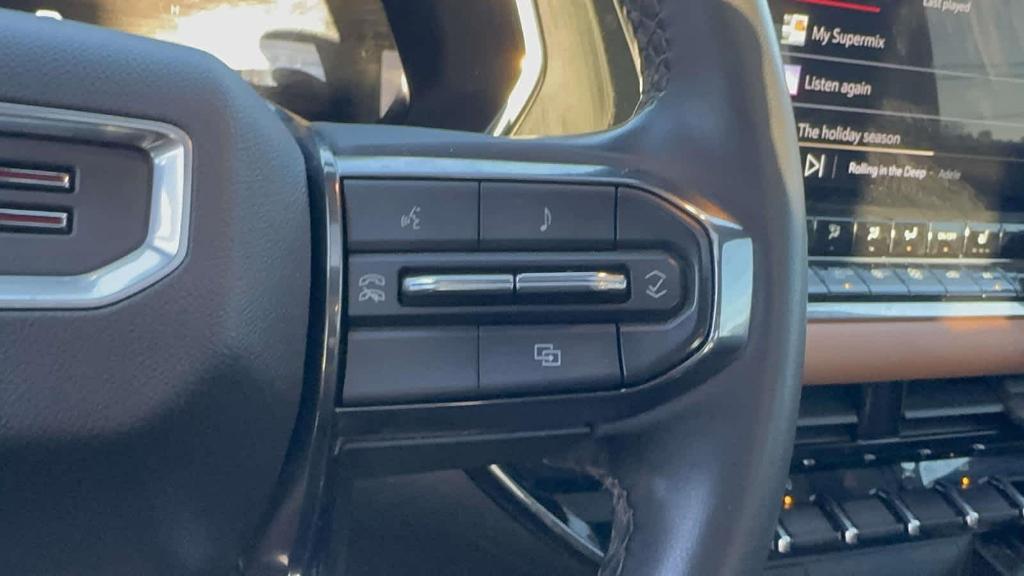 used 2023 GMC Canyon car, priced at $36,495