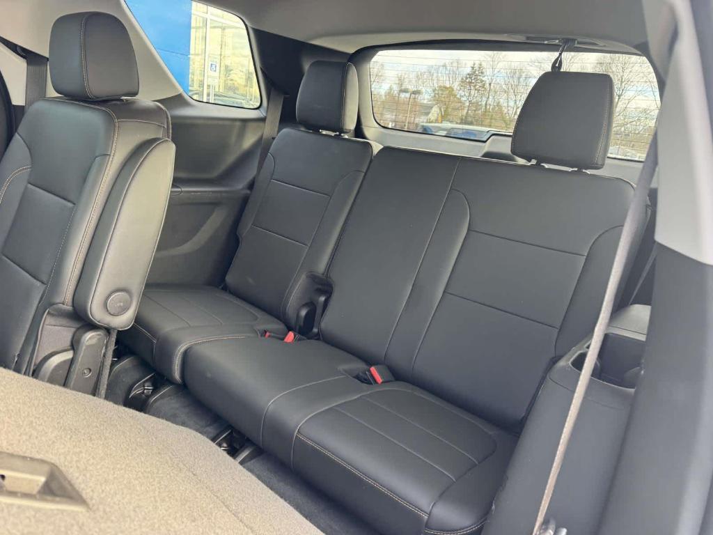 used 2021 Chevrolet Traverse car, priced at $23,195