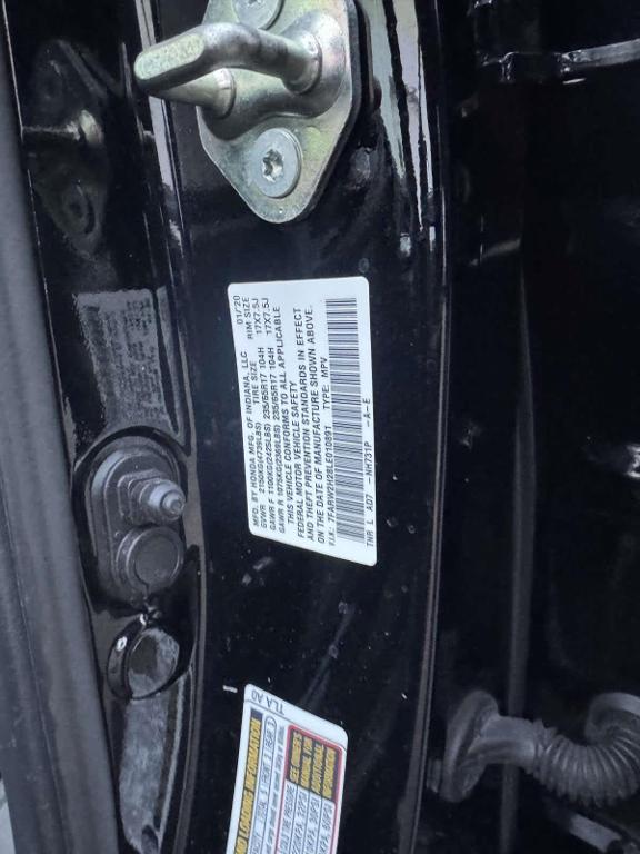 used 2020 Honda CR-V car, priced at $18,299