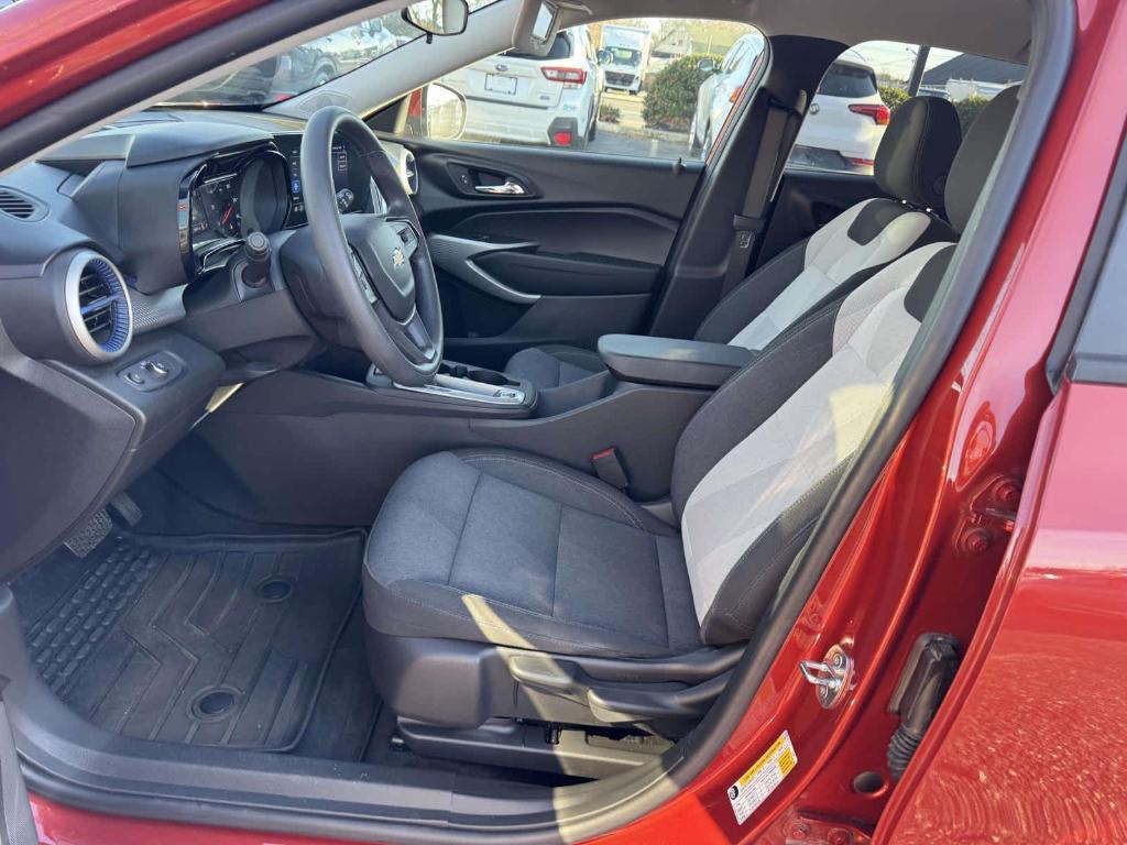 used 2024 Chevrolet Trax car, priced at $19,495