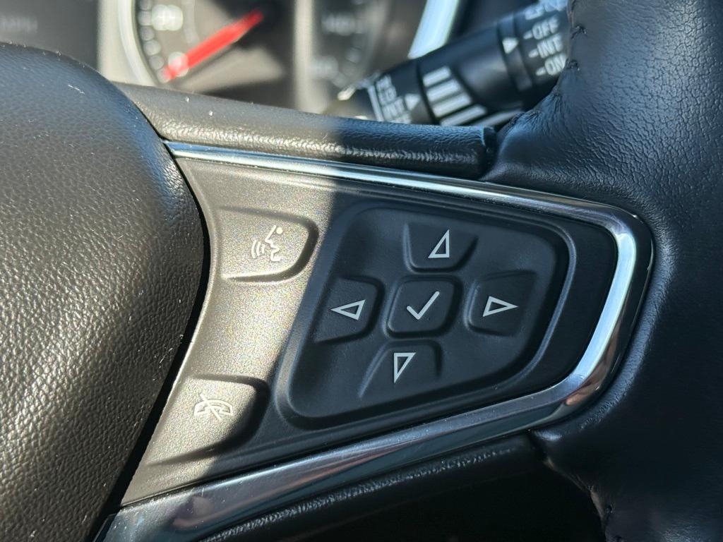 used 2021 Chevrolet Equinox car, priced at $21,417