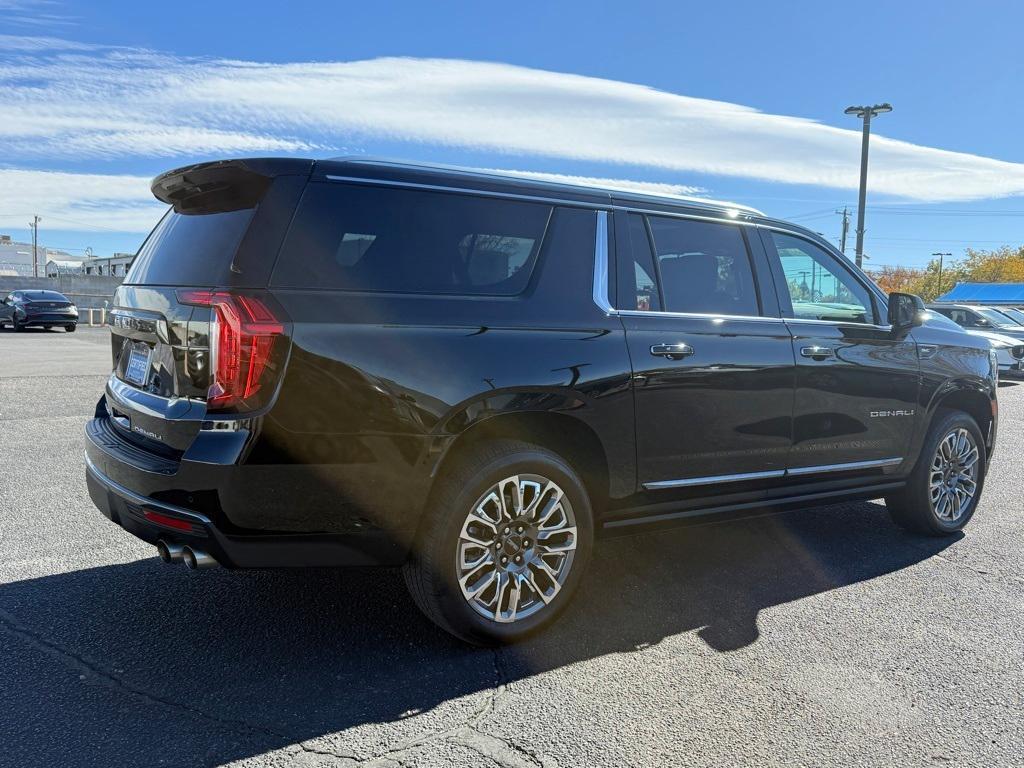 used 2024 GMC Yukon XL car, priced at $93,995