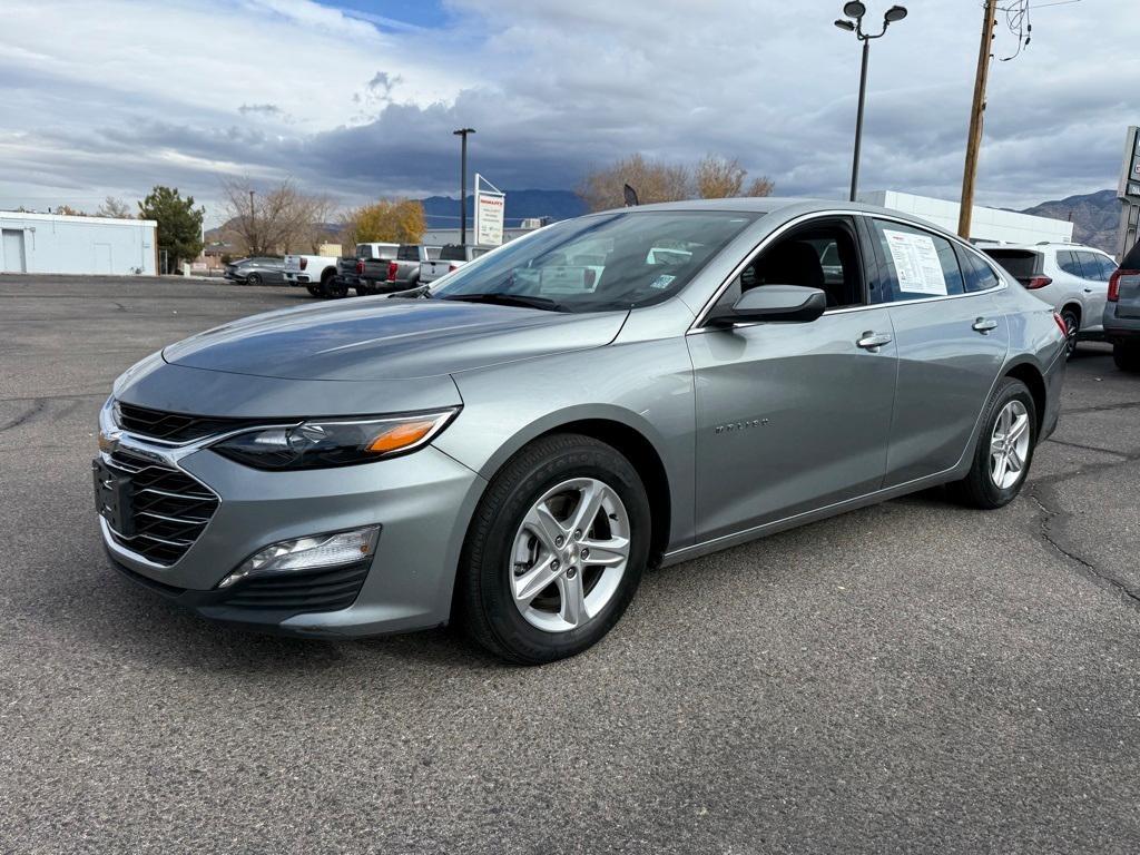 used 2024 Chevrolet Malibu car
