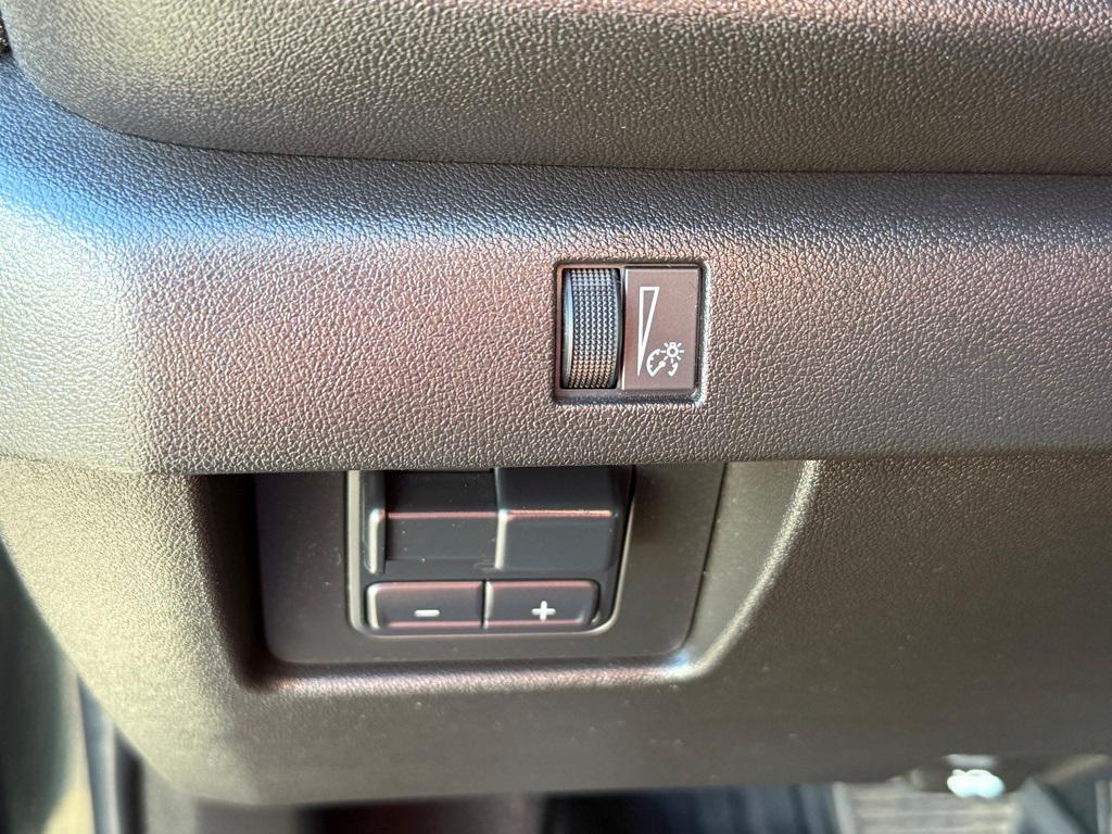 used 2024 Chevrolet Colorado car