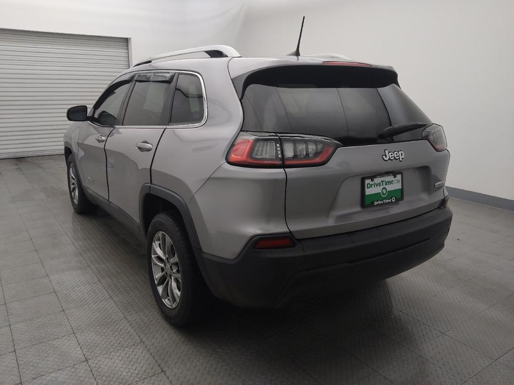 used 2020 Jeep Cherokee car, priced at $18,995
