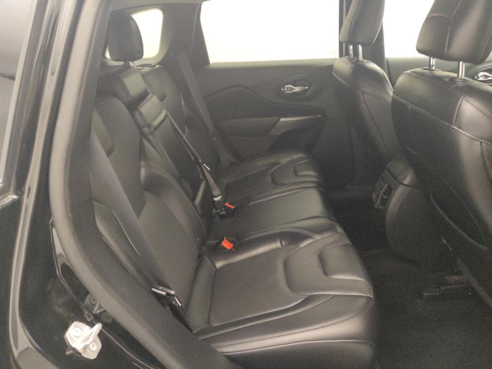 used 2019 Jeep Cherokee car, priced at $20,495