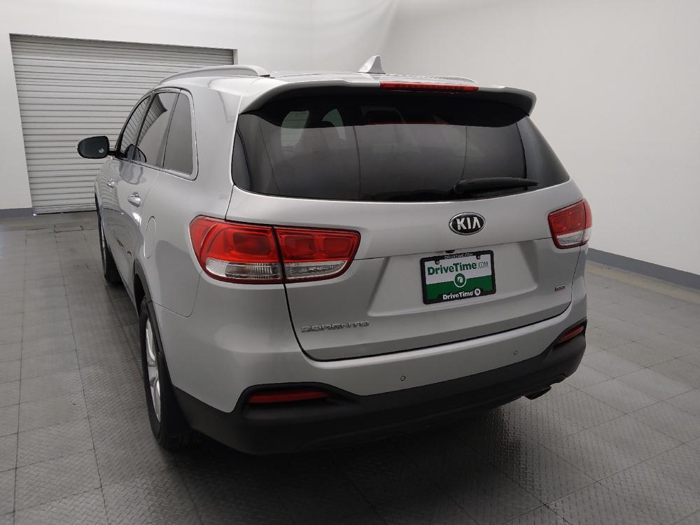 used 2018 Kia Sorento car, priced at $16,295