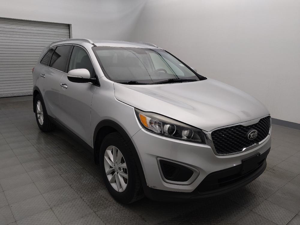 used 2018 Kia Sorento car, priced at $16,295