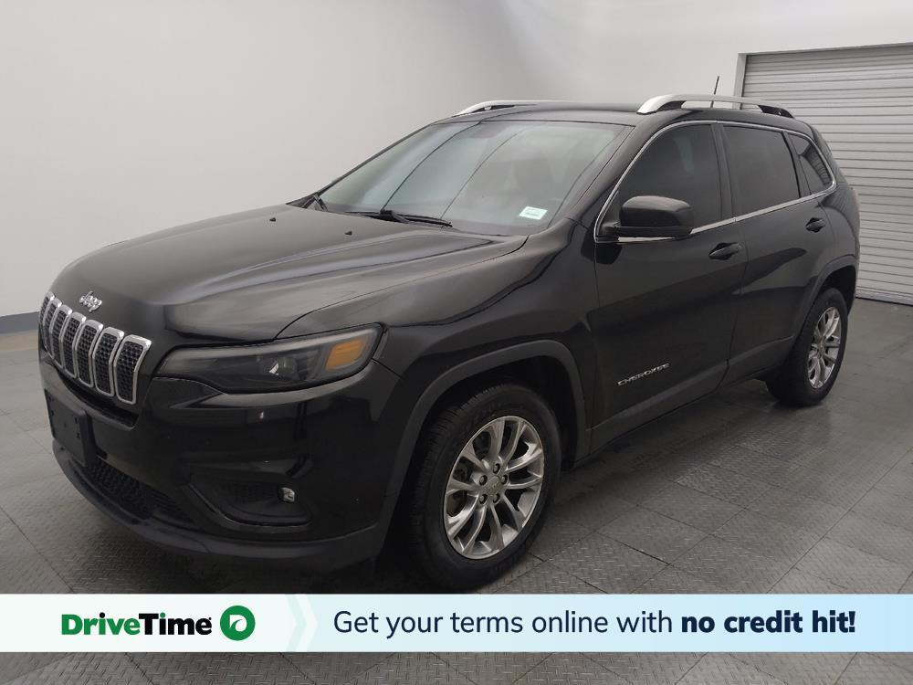 used 2019 Jeep Cherokee car, priced at $15,295
