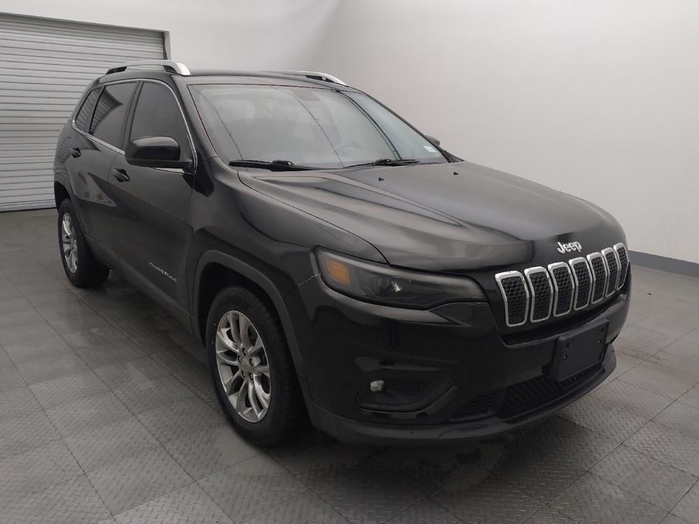 used 2019 Jeep Cherokee car, priced at $15,295