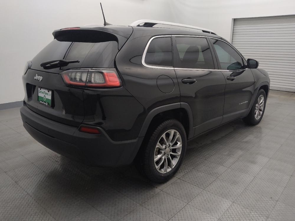 used 2019 Jeep Cherokee car, priced at $15,295