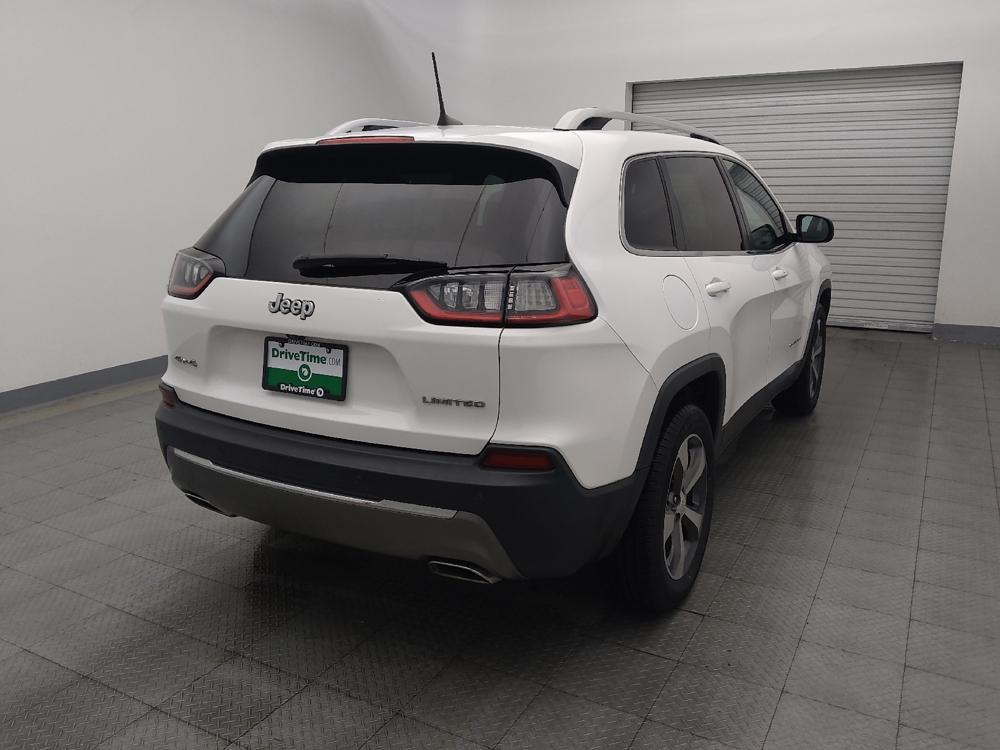 used 2019 Jeep Cherokee car, priced at $17,095